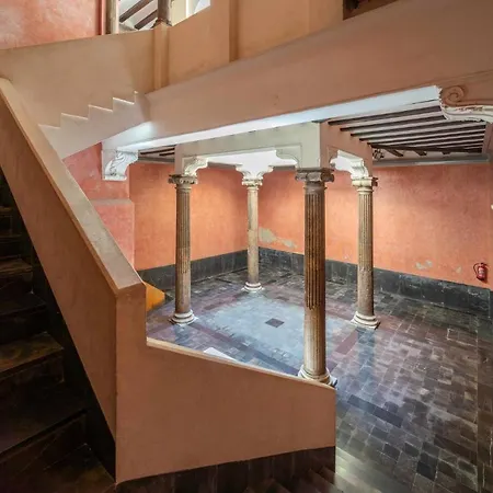 El Palacio De Argensola By Alogest Сарагоса