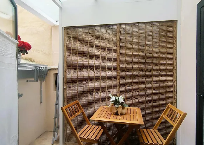 El Palacio De Argensola By Alogest Apartment